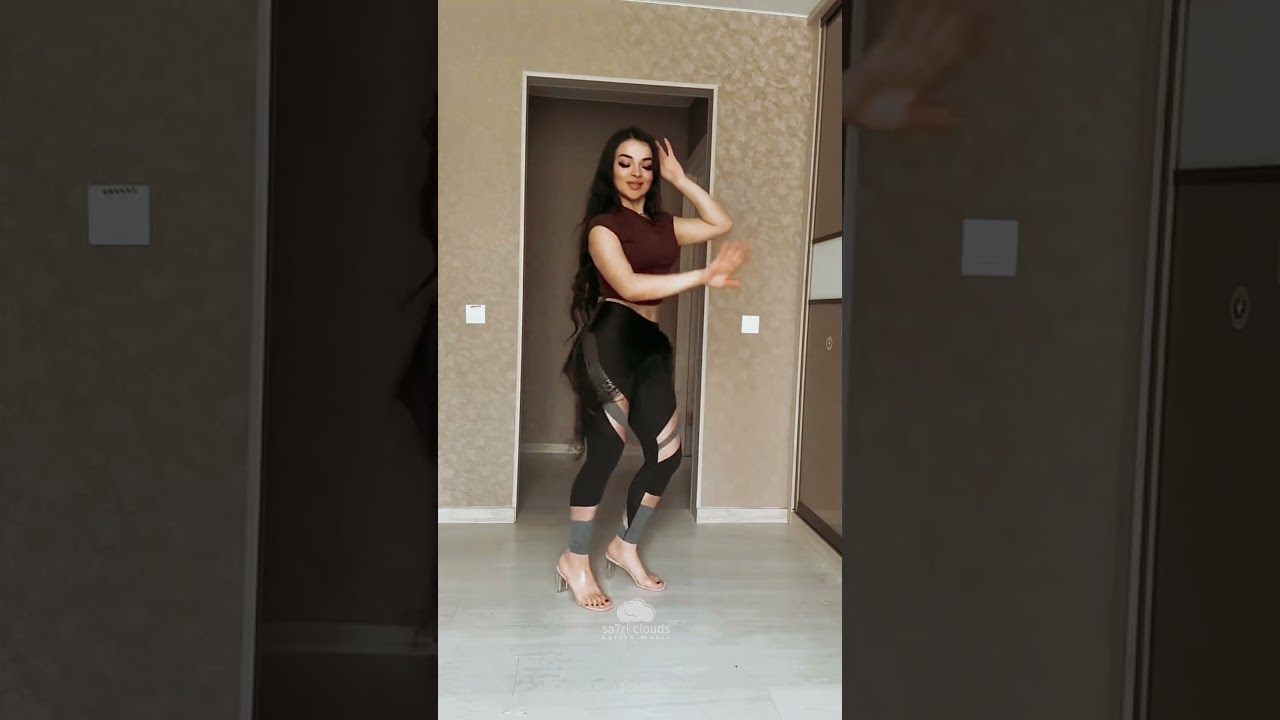 Tunisia Vibes 🇹🇳 | Dancing to Mezwed Rhythms