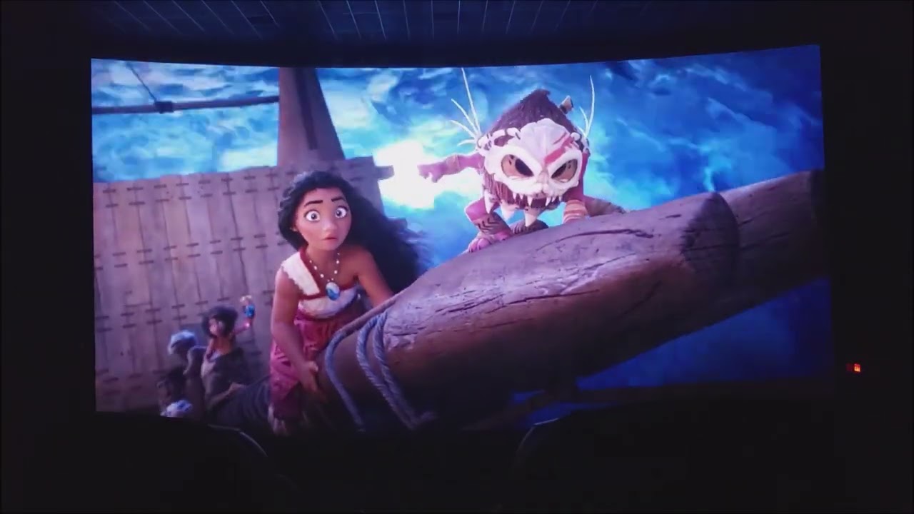 Moana Assists Kakamora in Part 2 π