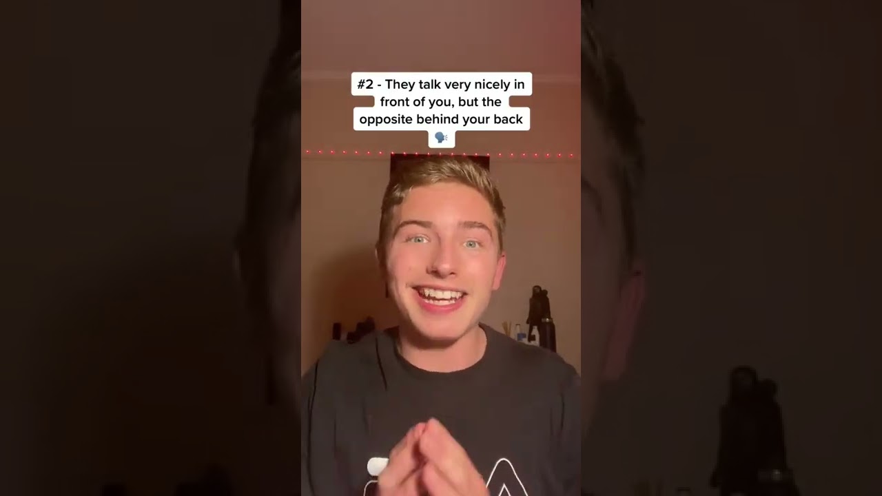 Signs You're in a Toxic Friendship ðŸ¦