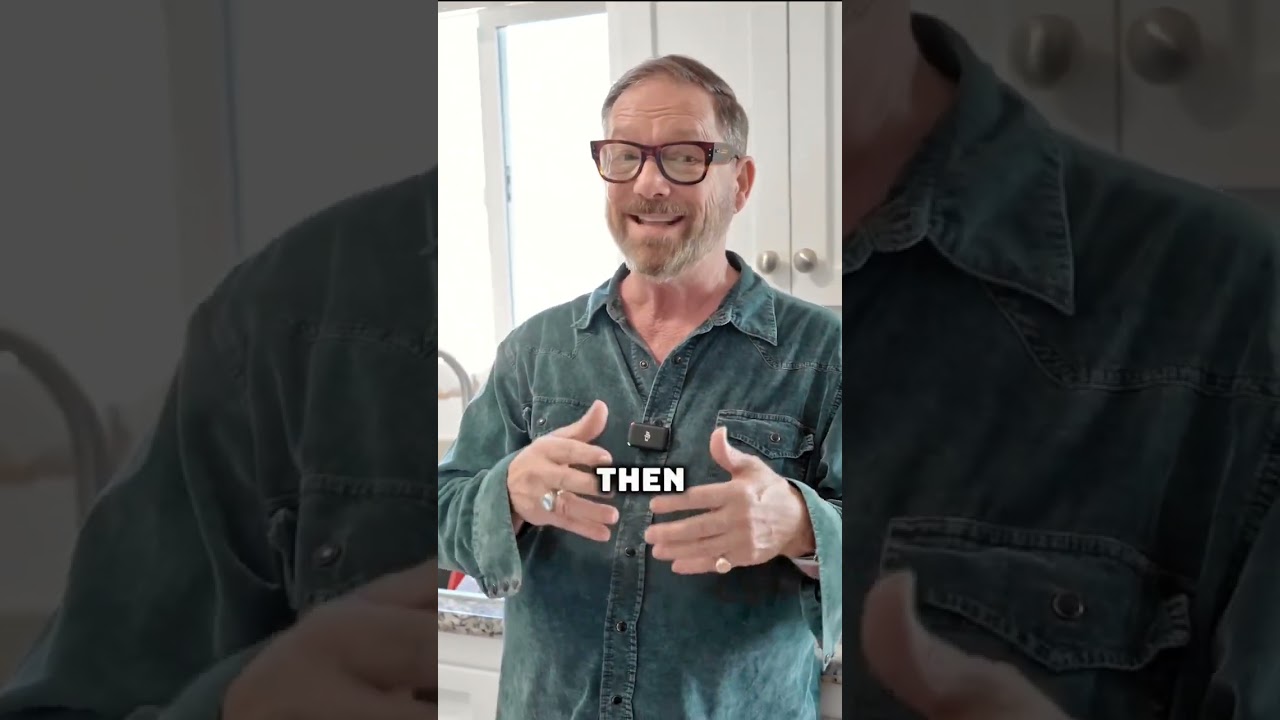 How to Recognize a Controlling Person: Key Warning Signs 🚩