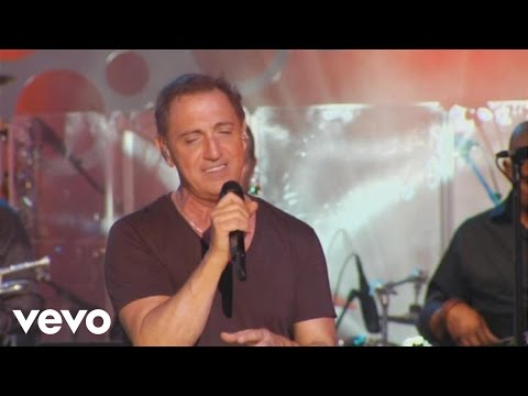 Franco de Vita - No Me Lastimes (Live Performance)