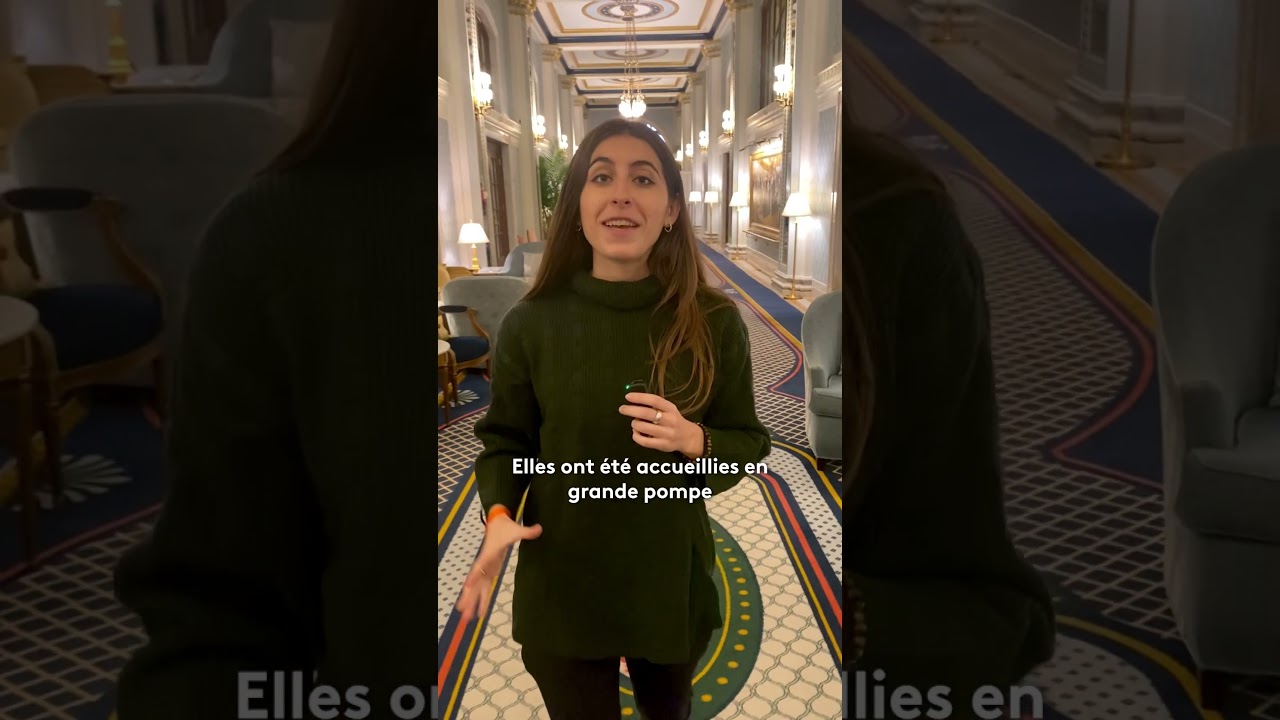 Trump Graces Two Turkeys Before Thanksgiving 🦃