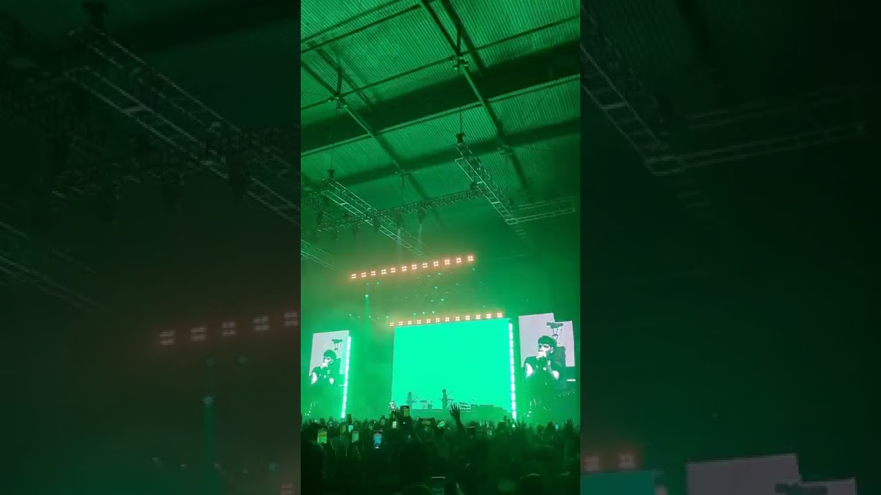 LANY - ILYSB (November to Remember Asia Tour 2022 | ICE BSD, Jakarta)