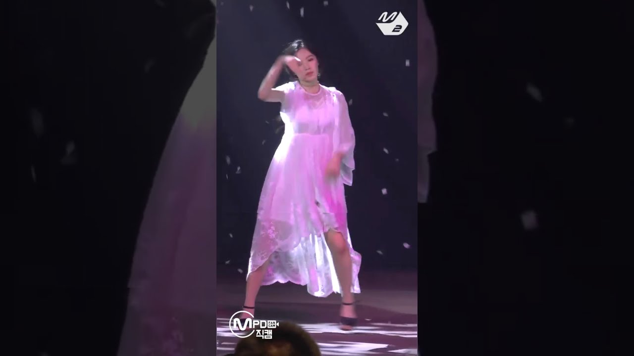 슈화의 독무 영상, 조회수 32만 돌파! 🎉 구독자도 급증 중!