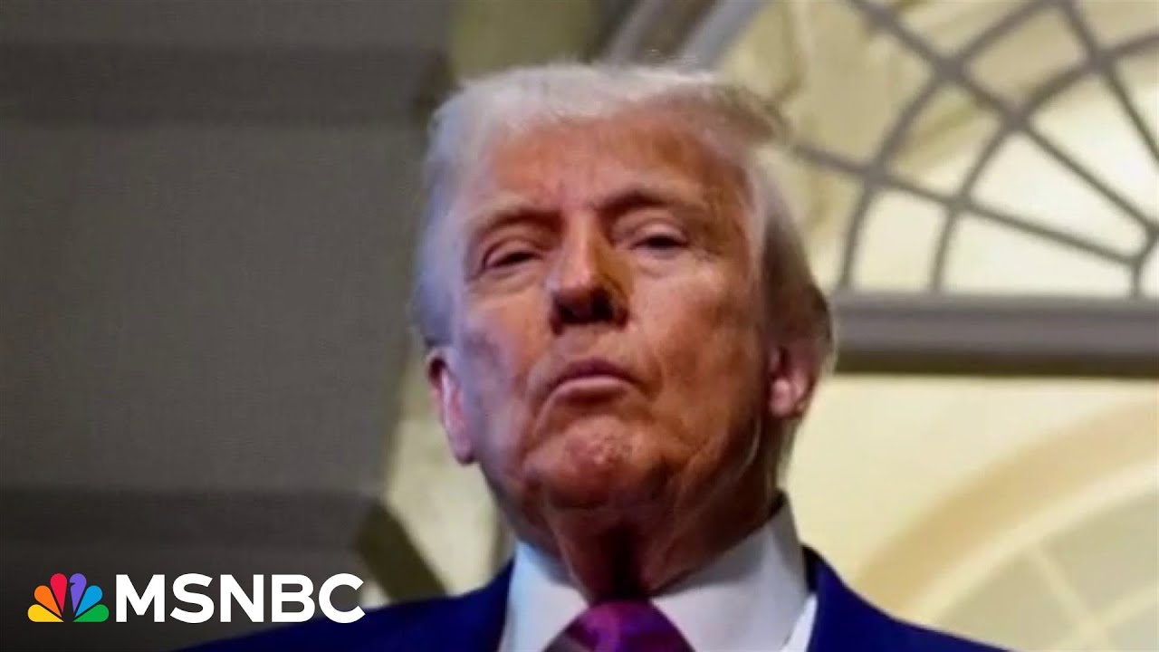 Trump’s Approval Drops to New Low Amid Rising Costs and Government Shutdown 💸