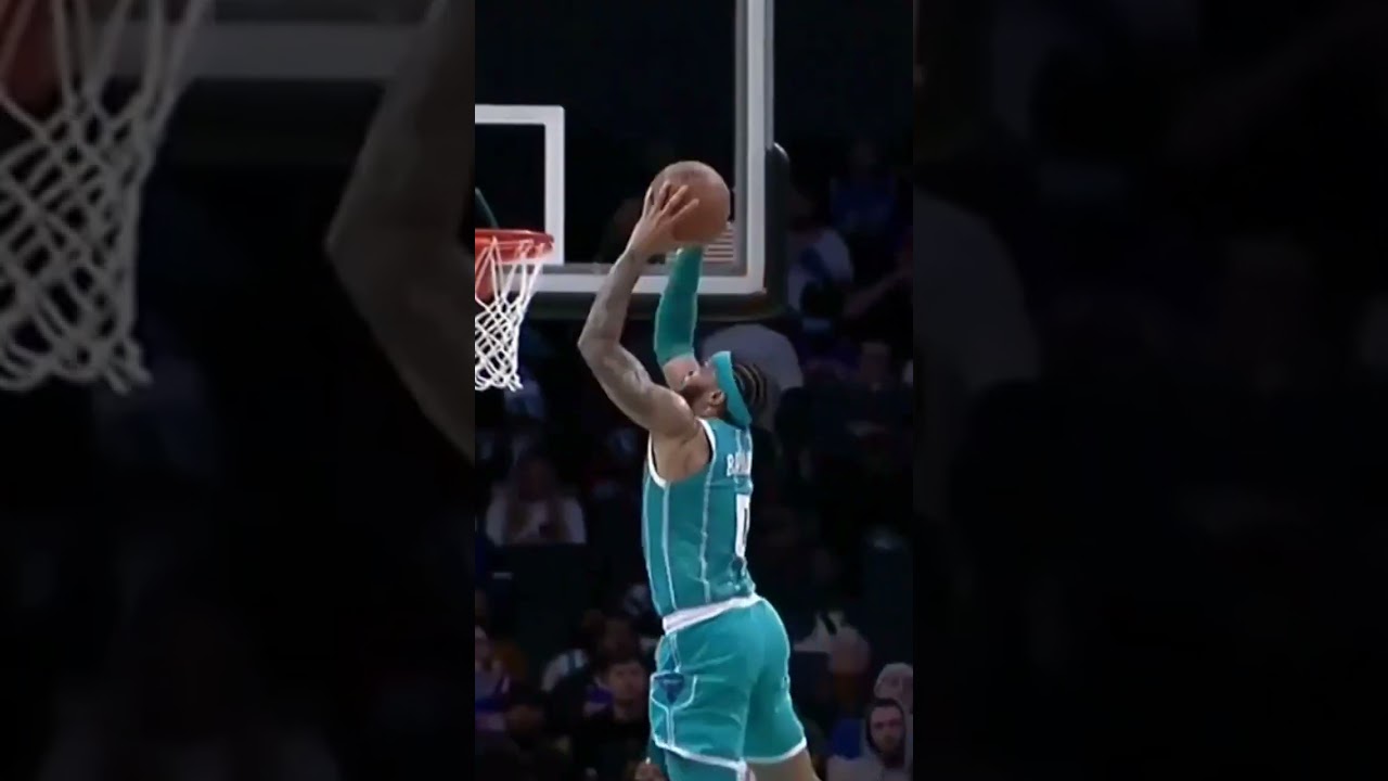 Jazz vs. Hornets: Exciting NBA Action from the 2022 Regular Season 🏀