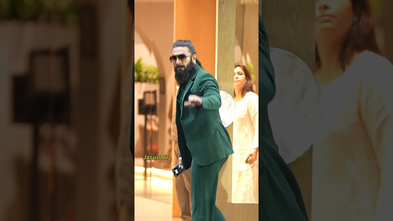 Mast Look! 🔥 Ranveer Singh's Latest Style & Vibe #Shorts