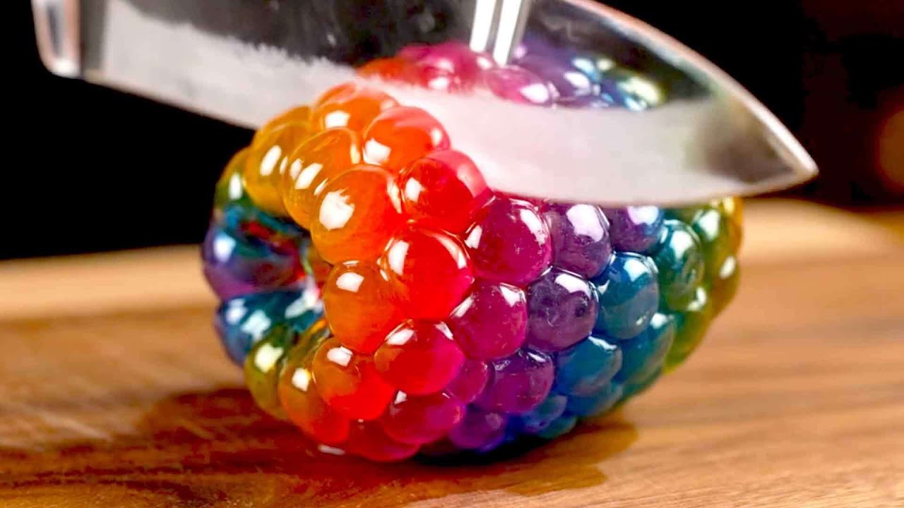 1 Hour of Relaxing AI ASMR Glass Cutting π§