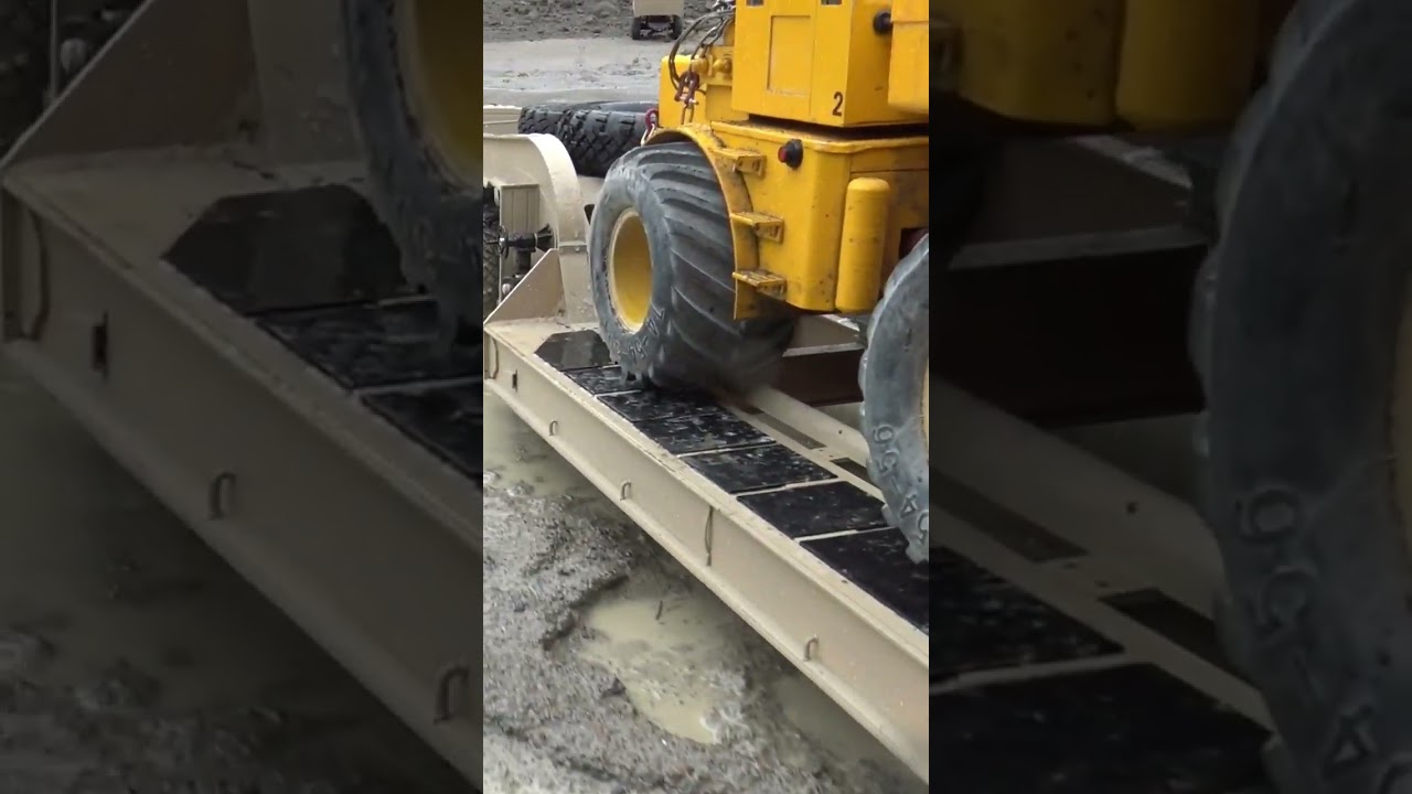 Russischer MAZ 537G im Matsch 🌧️