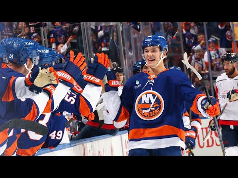 MATTHEW SCHAEFER scores 1ST NHL GOAL🥳☝️🚨