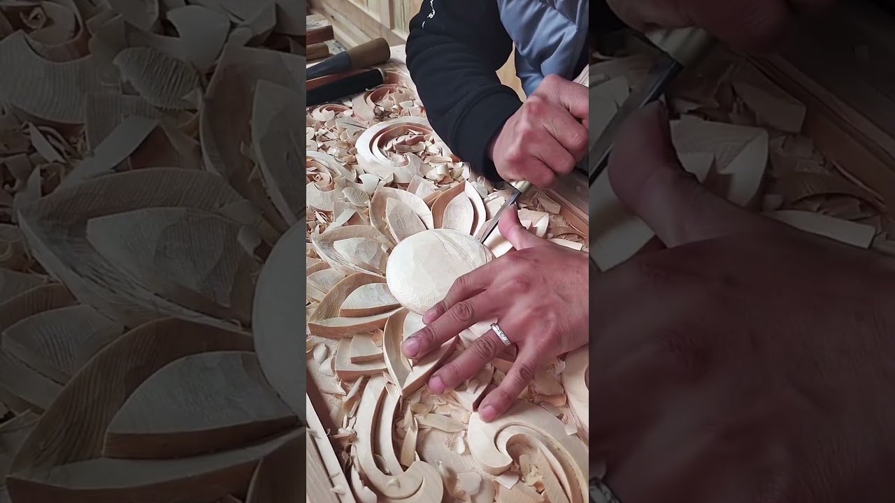 Furniture pattern carving process- Good tools and machinery make work easy