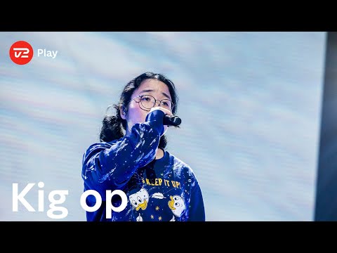 Leslie synger ’Kig op’ (Finale) | X Factor 2025 | TV 2