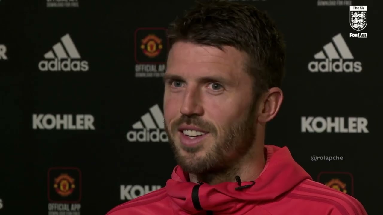 Michael Carrick : Analyse approfondie de ses passes cachées (7/8) ⚽