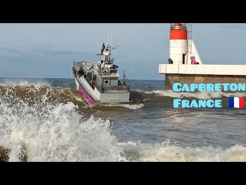 💯DANGER OCÉAN BRUTAL ENTRÉE ET SORTIE DANGEREUSES POUR LES BATEAUX FACE AUX DÉFERLANTES À CAPBRETON