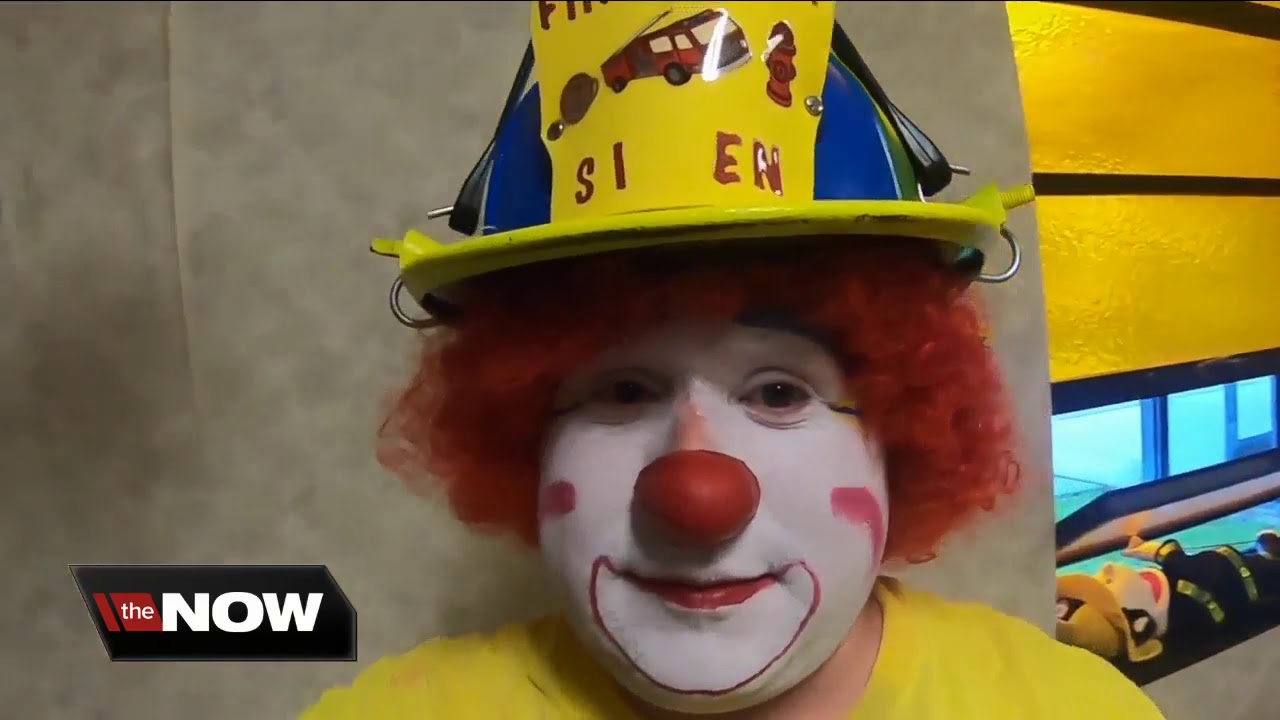 They take clowning seriously at Niagara  Clown Alley's clown school