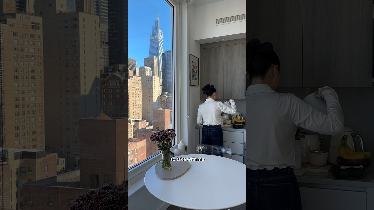 A 9 A Day in My NYC 9-to-5 Life 🗽 | Apartment Tour & Daily Routine