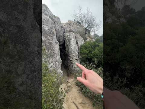 Jâai failli rester bloquĂ© đ° #grotte #exploration #abandoned #nature #humour #suspense #wild