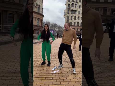 Быстро! Руки вверх! 🙌