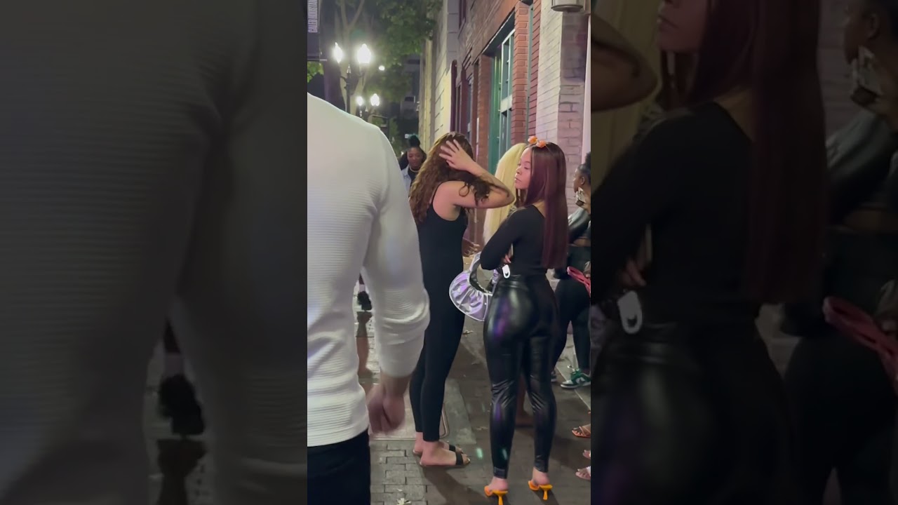 Street Walks: People's Reactions 🚶‍♂️