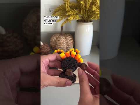 How to make Oreo Turkeys for Thanksgiving!