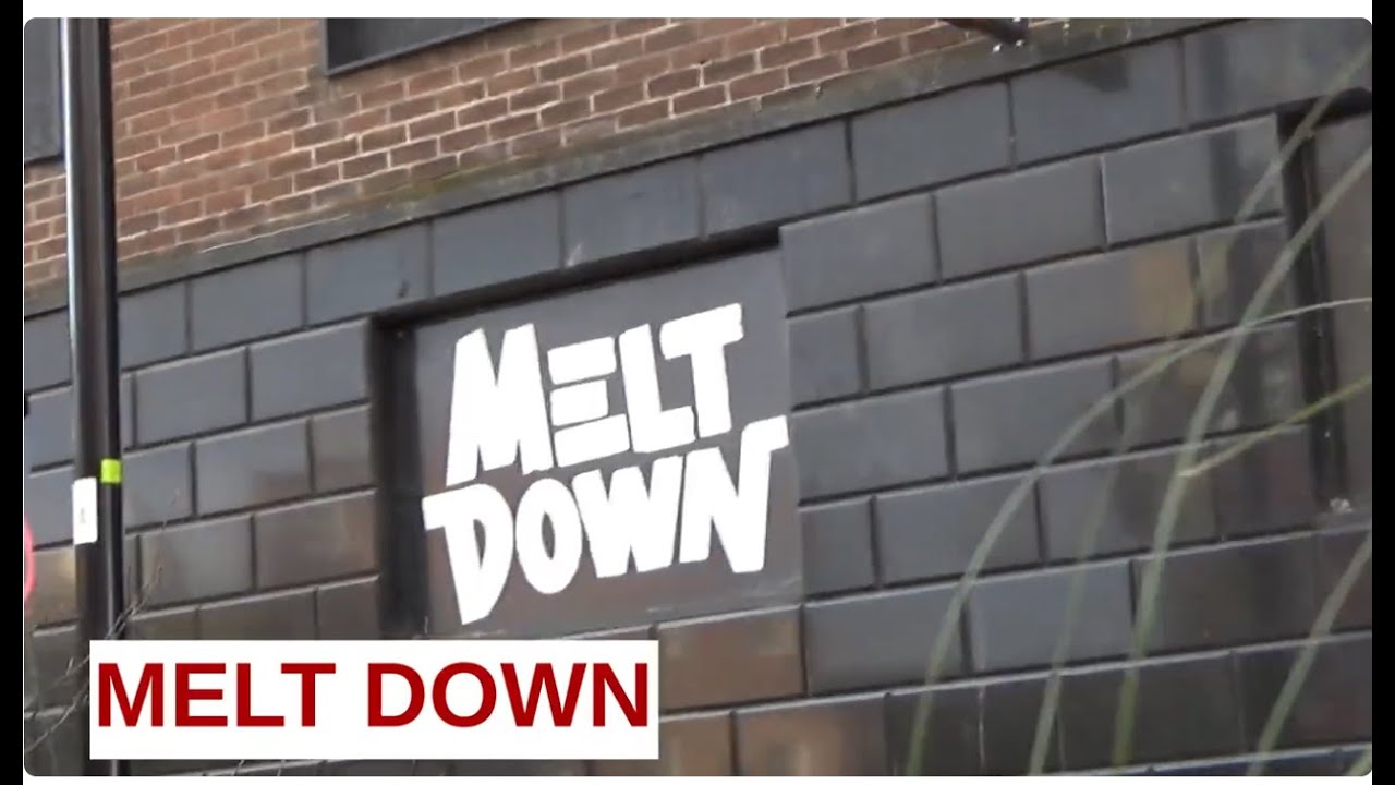 Tensions Escalate in Sheffield City Centre During UKIP March Amid Antifa Clashes 🚨