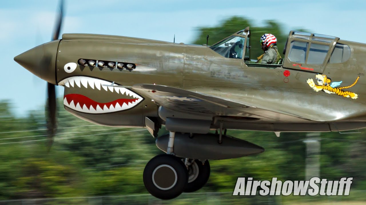 Unmissable Warbirds Spectacular at EAA AirVenture Oshkosh 2022 ✈️