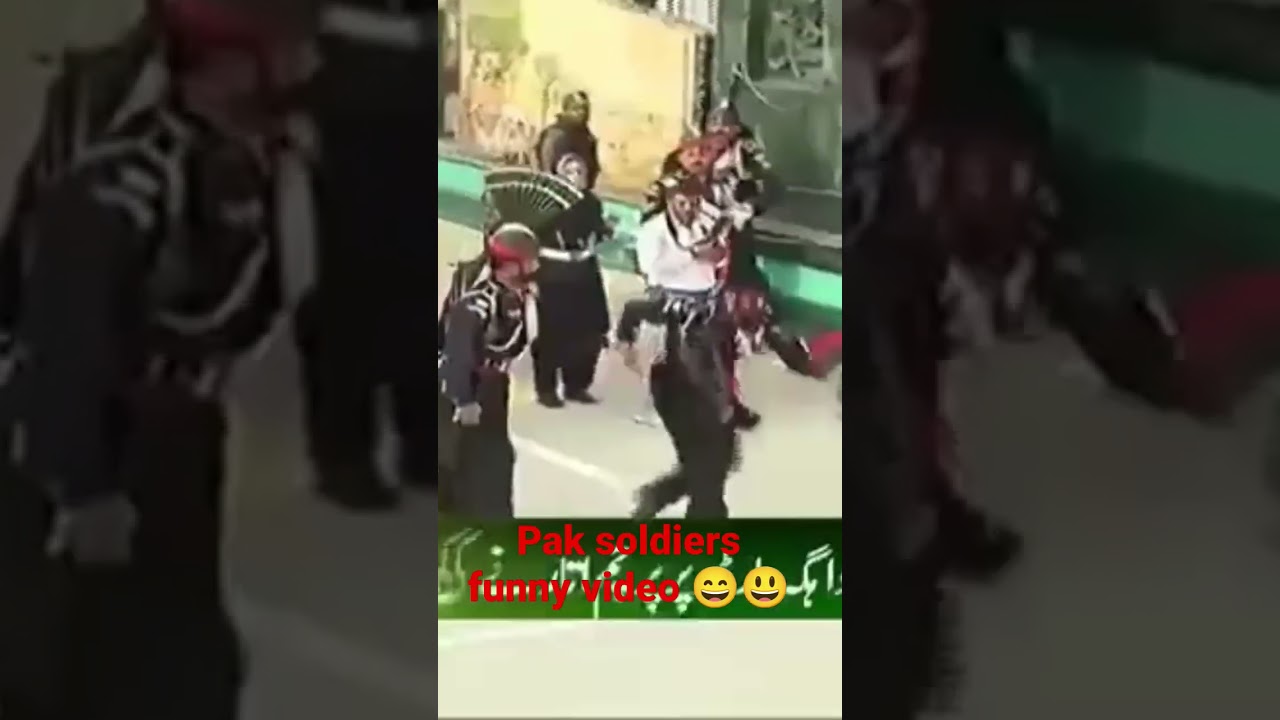 Funny Soldiers at Wagah Border 🇮🇳🇵🇰
