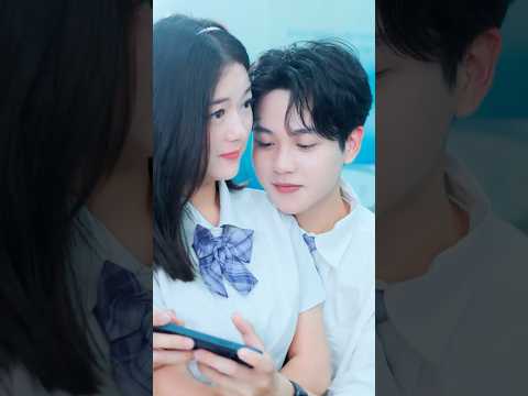 Third Eye or Just Heart’s Instinct? 👀🔥 #linhchihihi #messyclassroom #schoolcrush #schooldrama