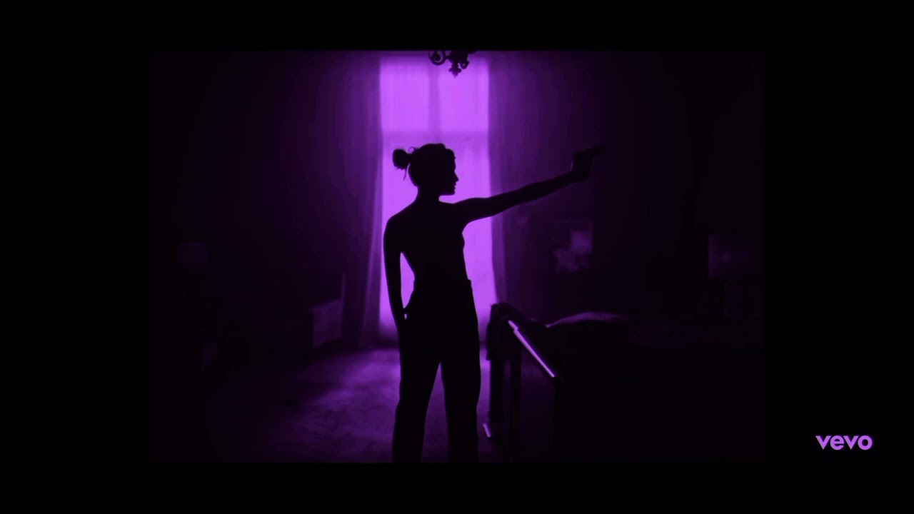 Lefa - Bitch (Clip officiel) ft. Vald / Au Ralenti