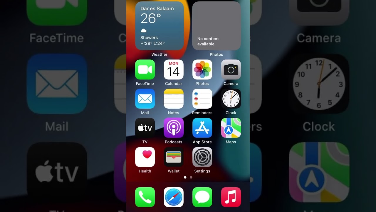 iOS 15 in 2025: Apps Opening & Closing 🔄