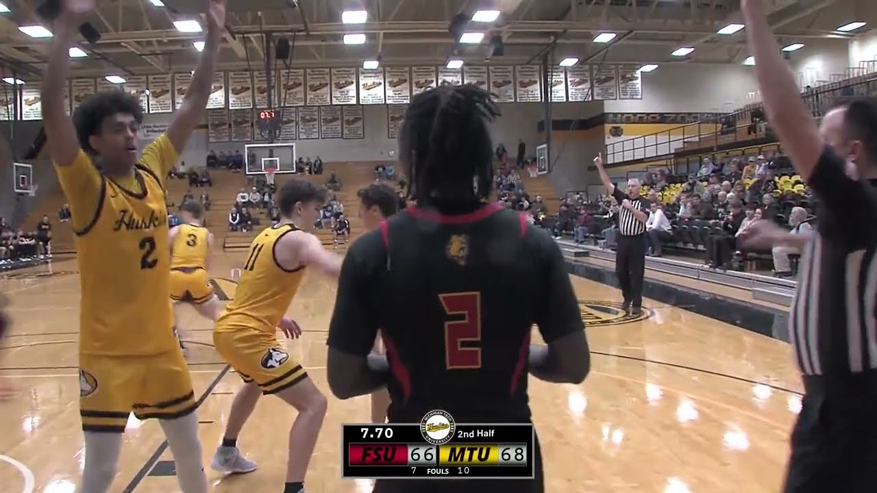 Ferris State's Ethan Erickson Wins Game with 3️⃣