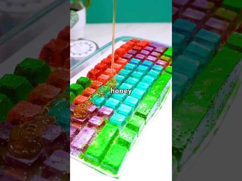 Making a keyboard out of GUMMY BEARS!?