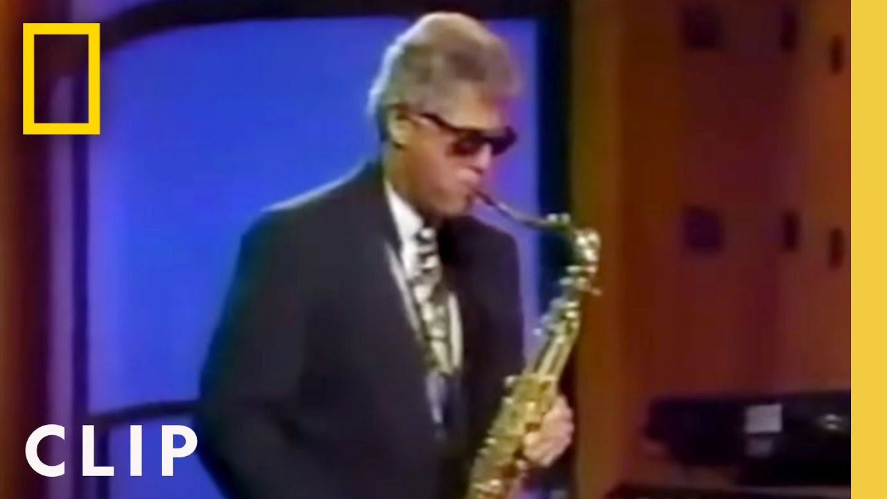 Young Bill Clinton's Campaign Breakthroughs in the '90s 🇺🇸
