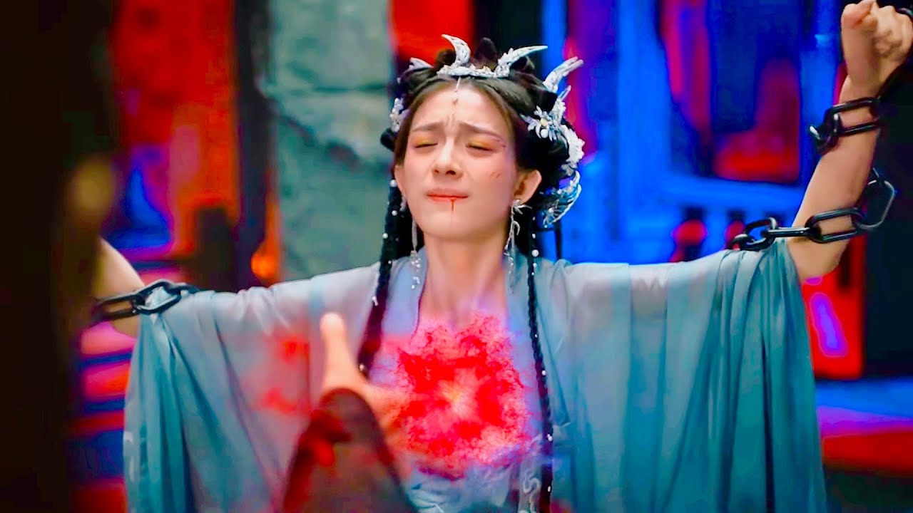 بنت تتعرض للسجن وتنتقم من مغرور 💥