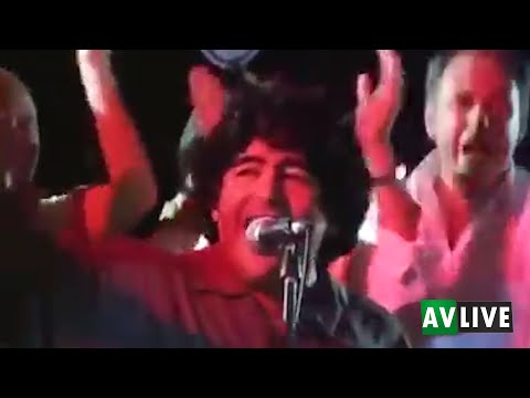 Diego Armando Maradona ci lascia a 60 anni