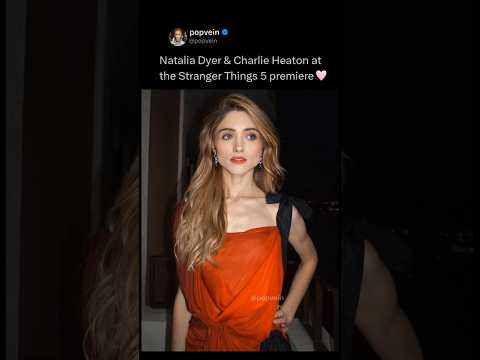 The way Natalia dyer looked at Charlie Heaton at the Stranger Things season 5 Premiere 😭🩷