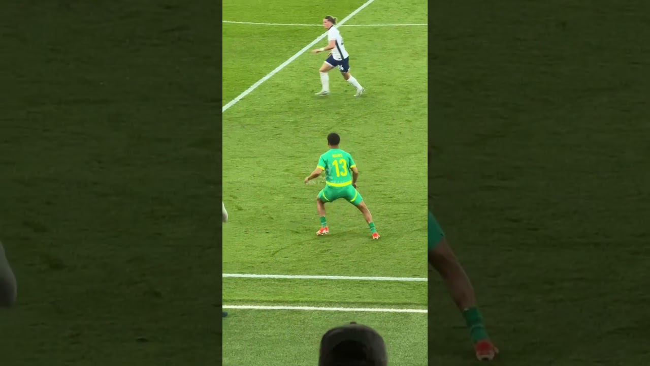 Iliman Ndiaye, le lion en feu contre l’Angleterre 🦁