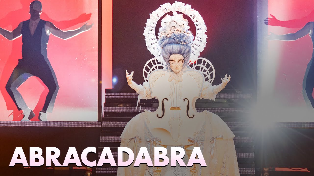 Viool brengt ‘Abracadabra’ op The Masked Singer 🔥
