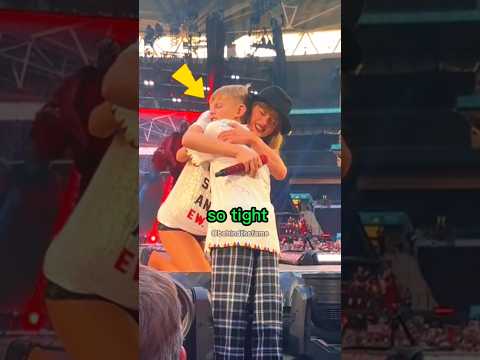Taylor Swift Gets Emotional After Giving 22 Hat to Little Boy 😠#taylorswift