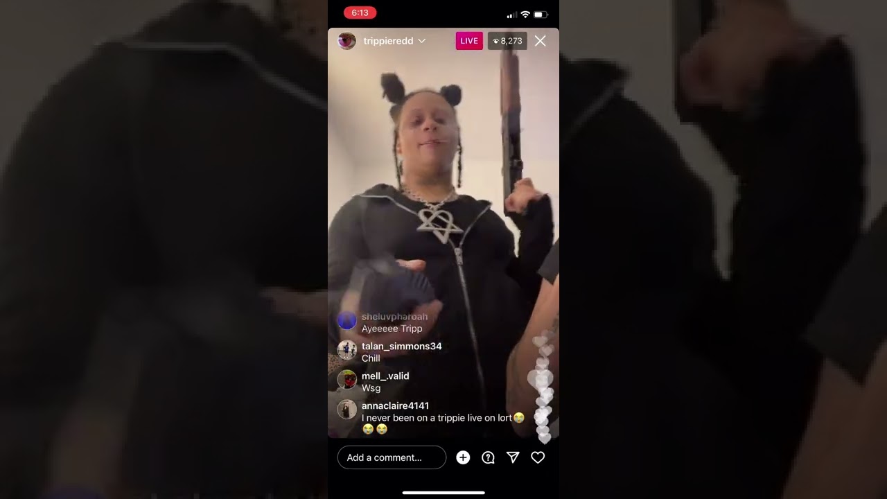 Trippie Redd Fails Trying To Load His AK47