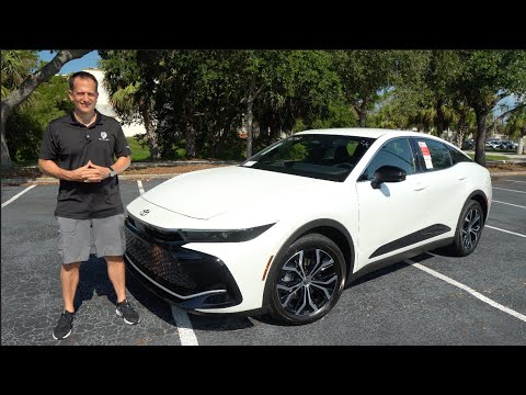 The 2025 2025 Toyota Crown: Stylish Midsize Luxury with Great MPG 🚗