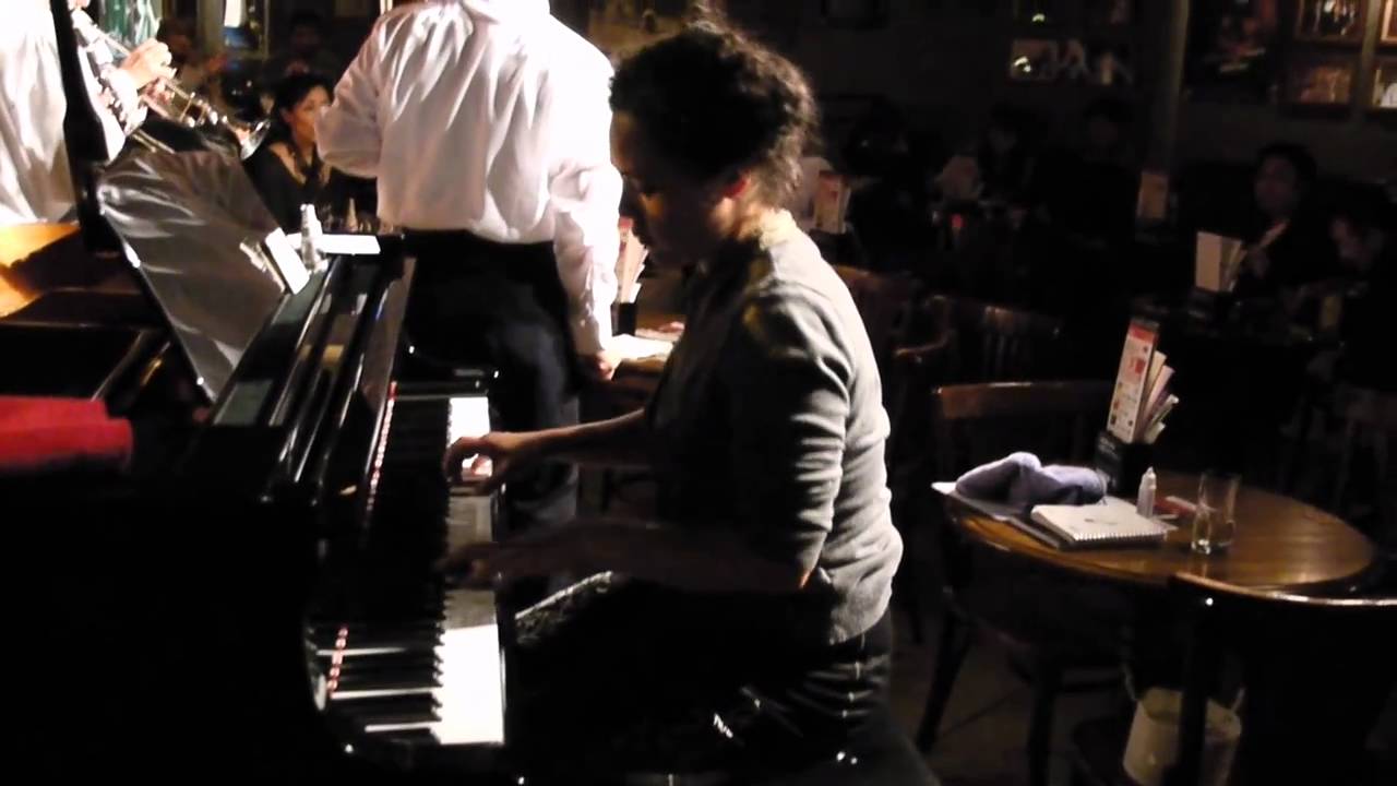 Lily Of The Valley - Naughties with Shaye Cohn 🎶