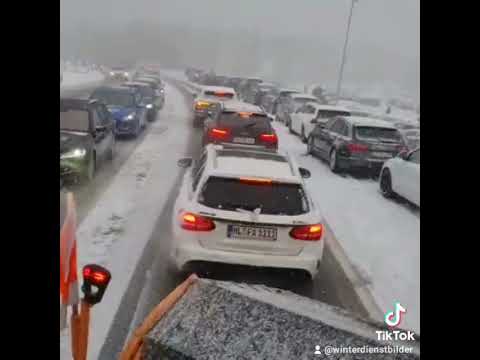 Oberharz Winterdienst kämpft mit Schnee ❄️