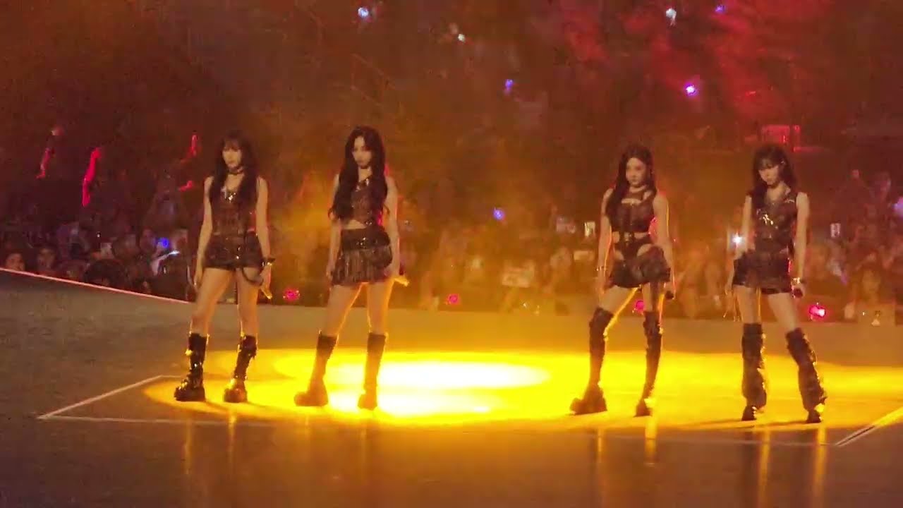 aespa Performs 'Whiplash' & 'Supernova' at KCON LA 2025 πΆ