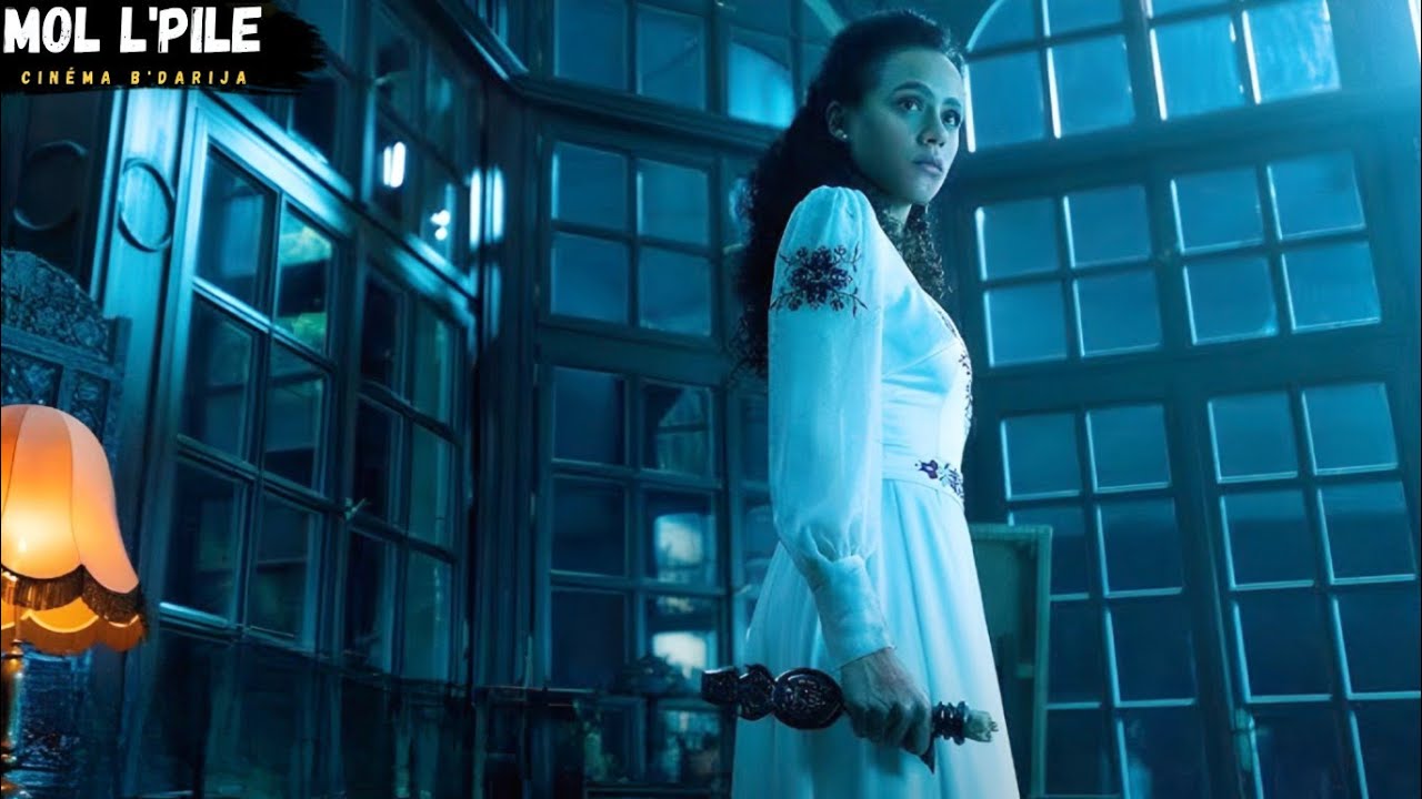 فتاة فقيرة تكتشف أن عائلتها مصاصو دماء 😱