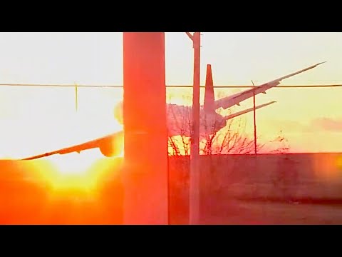 Boeing 777 Landing Goes Wrong
