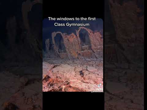 Photos of Titanics Wreck Site