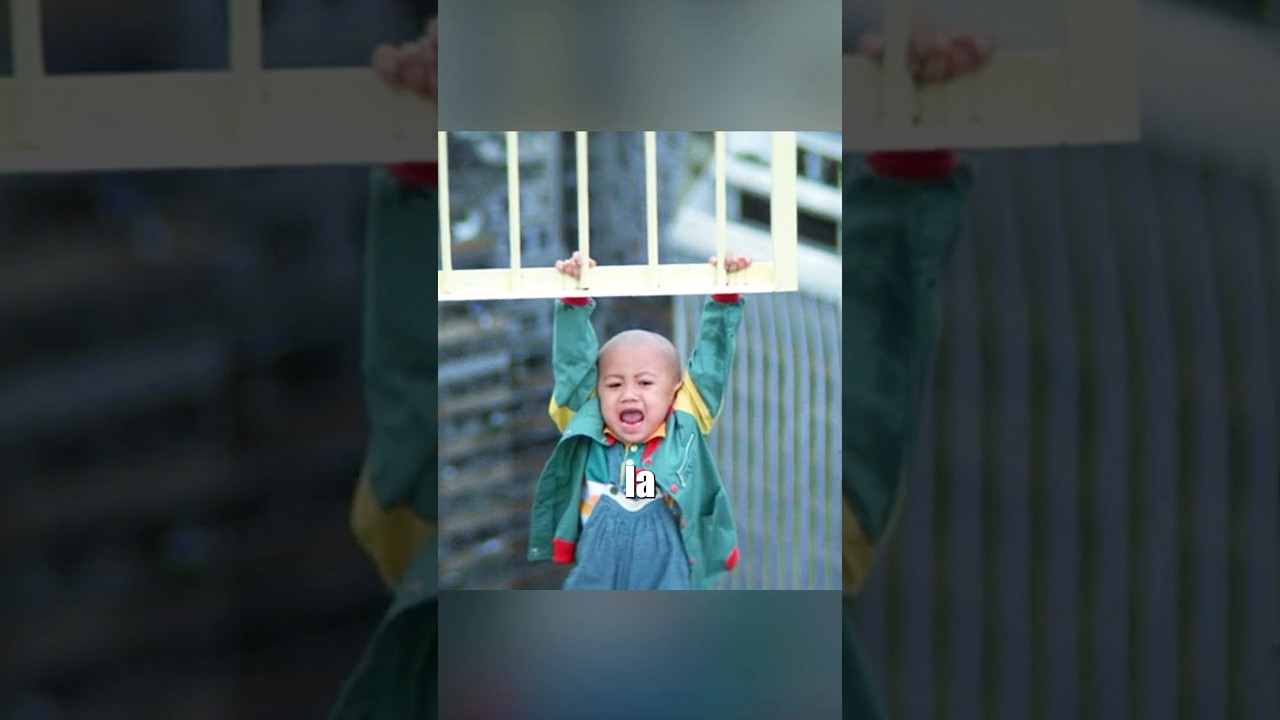 Niño salva su vida en un desastre 🎬