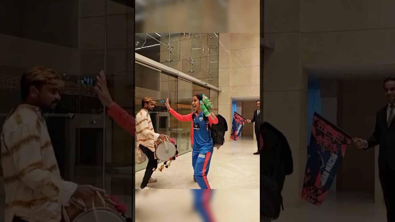 Jemimah Rodrigues Shows Off Bhangra Dance Skills 🕺
