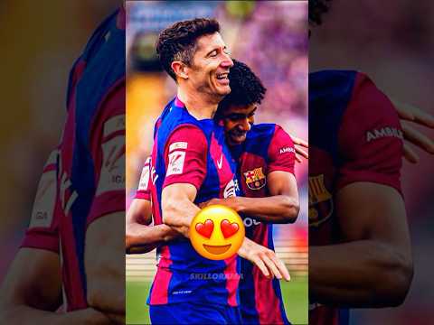 Lewandowski Teaches Yamal 😍